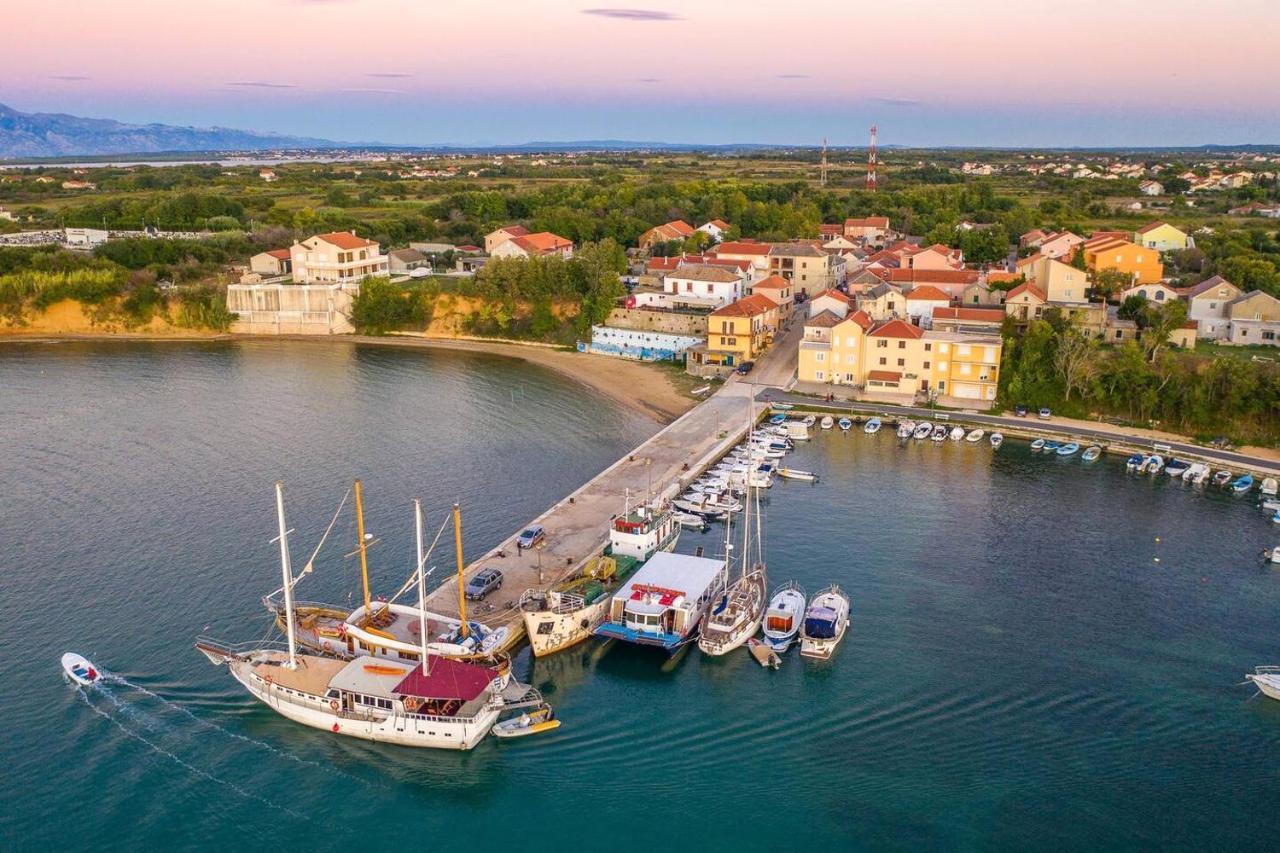 Apartments By The Sea Privlaka, Zadar - 14816 Ngoại thất bức ảnh