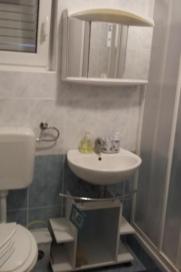 Apartments By The Sea Privlaka, Zadar - 14816 Ngoại thất bức ảnh
